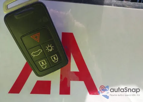 2016 Volvo S60 T5 R-Design Special Edition from USA, damaged, VIN YV126MFP0G2395339